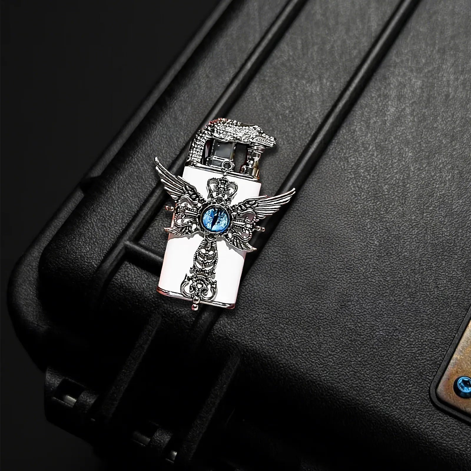 White Devil lighter - DoubleKill—metal lighter showcasing white Devil lighter - DoubleKill.